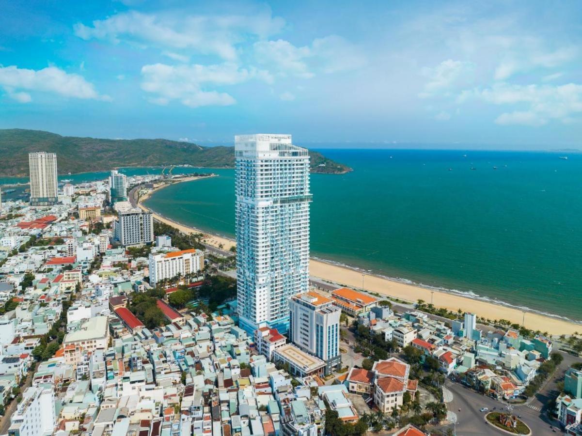 Condotel Tms Hoang Gia View Bien, Toa Nha Cao Nhat كوي نون المظهر الخارجي الصورة